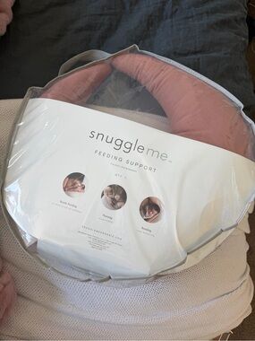 Snuggle Me Feeding Support Pillow - Blush Pink
